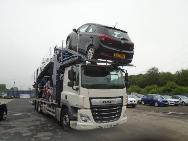 Car Transporter from front